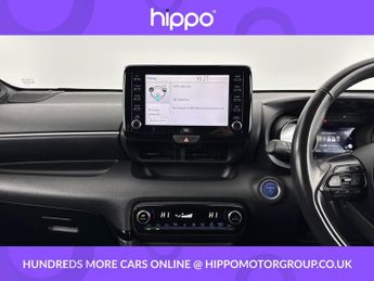 TOYOTA YARIS 1.5 VVT-h Dynamic Hatchback 5dr Petrol Hybrid E-CVT Euro 6 (s/s)