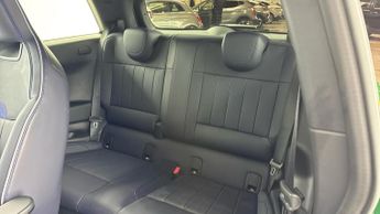 MINI ELECTRIC COOPER E 40.7kWh Exclusive Hatchback 3dr Electric Auto (184 ps)