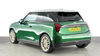 MINI ELECTRIC COOPER E 40.7kWh Exclusive Hatchback 3dr Electric Auto (184 ps)