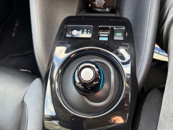 NISSAN LEAF 160kW e+ Tekna 62kWh 5dr Auto