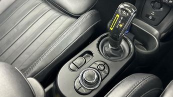 MINI ELECTRIC HATCH Cooper SE 32.6kWh Level 3 Hatchback 3dr Electric Auto (184 ps)