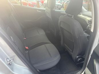 FORD FOCUS 1.0 EcoBoost 125 Titanium 5dr Auto