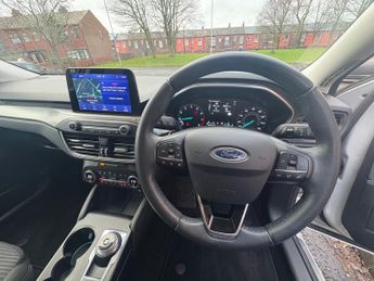 FORD FOCUS 1.0 EcoBoost 125 Titanium 5dr Auto