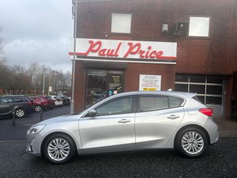 FORD FOCUS 1.0 EcoBoost 125 Titanium 5dr Auto