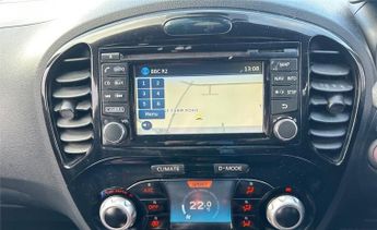 NISSAN JUKE 1.6 Tekna 5dr Xtronic ++ INTERIOR PK / NAV / CAMERA / LEATHER ++