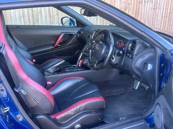 NISSAN GT-R 3.8 [530] Auto