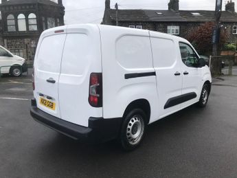 VAUXHALL COMBO 2300 1.5 Turbo D 100ps H1 Edition Van