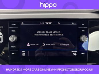 VOLKSWAGEN POLO 1.0 TSI R-Line Hatchback 5dr Petrol DSG Euro 6 (s/s) (95 ps)