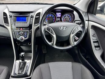 HYUNDAI I30 1.6 CRDi Active 5dr Auto