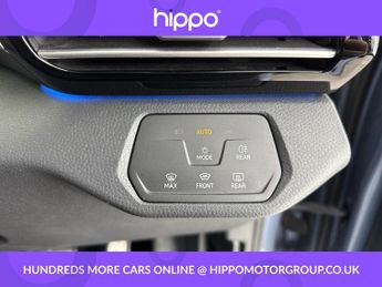 VOLKSWAGEN ID.4 Pure 52kWh Life SUV 5dr Electric Auto (148 ps)