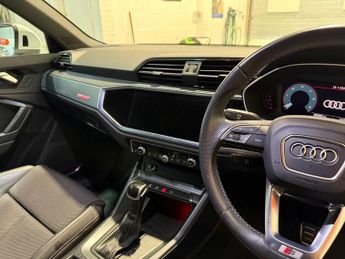 AUDI Q3 35 TDI S Line 5dr S Tronic