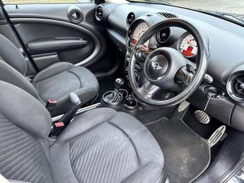 MINI COUNTRYMAN 2.0 Cooper S D 5dr Auto