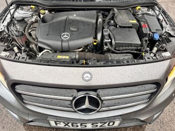 MERCEDES-BENZ GLA GLA 220 CDI 4Matic AMG Line 5dr Auto [Pre Plus]