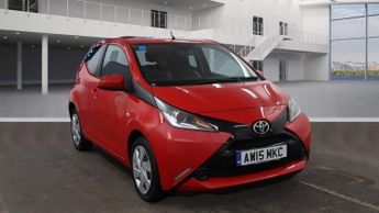 Toyota AYGO 1.0 VVT-i X-Play 5dr x-shift