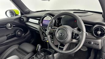 MINI ELECTRIC HATCH Cooper SE 32.6kWh Level 3 Hatchback 3dr Electric Auto (184 ps)