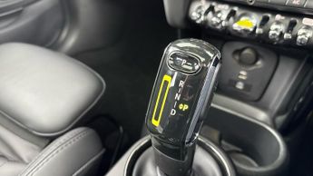 MINI ELECTRIC HATCH Cooper SE 32.6kWh Level 3 Hatchback 3dr Electric Auto (184 ps)