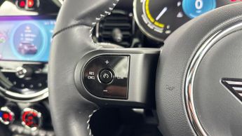MINI ELECTRIC HATCH Cooper SE 32.6kWh Level 3 Hatchback 3dr Electric Auto (184 ps)
