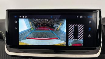 PEUGEOT 208 1.2 HYBRID GT Hatchback 5dr Petrol Hybrid e-DSC6 Euro 6 (s/s) (1