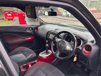 NISSAN JUKE 1.6 Acenta Premium 5dr automatic 