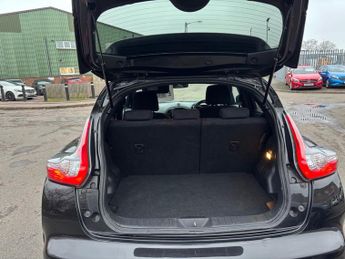 NISSAN JUKE 1.6 Acenta Premium 5dr automatic 