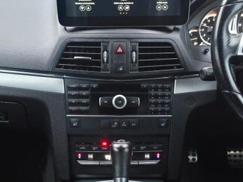 MERCEDES-BENZ E CLASS E220 CDI BlueEFFICIENCY Sport 2dr Tip Auto