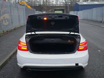MERCEDES-BENZ E CLASS 2.1 E220 CDI BlueEfficiency Sport Cabriolet 2dr Diesel G-Tronic+
