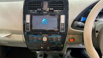 NISSAN LEAF 80kW 5dr Auto