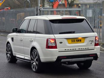 LAND ROVER RANGE ROVER SPORT 3.6 TD V8 HSE Station Wagon 5dr Diesel Automatic (294 g/km 272 b