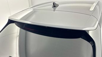 AUDI Q4 E-TRON 40 S line SUV 5dr Electric Auto 82kWh (204 ps)