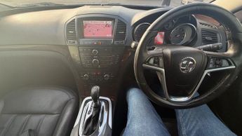 VAUXHALL INSIGNIA 2.0T 16V Elite Nav 5dr Auto