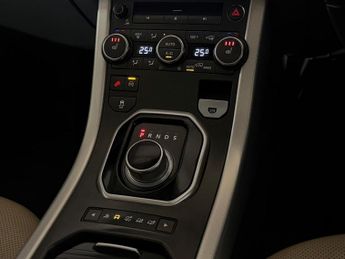 LAND ROVER RANGE ROVER EVOQUE 2.2 SD4 Dynamic 5dr Auto [9] [Lux Pack]