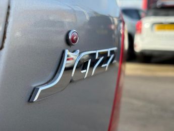 HONDA JAZZ 1.4 i-DSi SE 5dr CVT-7 ++ ULEZ / 11 SERVICES / 12 MONTHS MOT ++