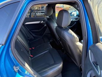 AUDI Q3 1.4T FSI S Line Edition 5dr S Tronic ++ SAT NAV / ULEZ / I9 INCH