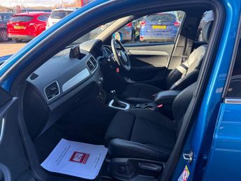 AUDI Q3 1.4T FSI S Line Edition 5dr S Tronic ++ SAT NAV / ULEZ / I9 INCH