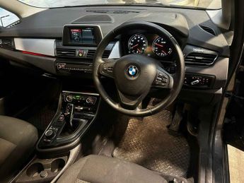 BMW 2 SERIES 218i SE 5dr Step Auto