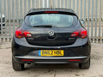 VAUXHALL ASTRA 2.0 CDTi 16V SE 5dr Auto