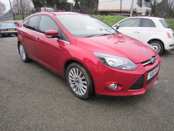 Ford Focus 1.6 125 Zetec 5dr New MOT included
