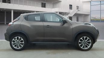 NISSAN JUKE 1.6 [112] Tekna 5dr CVT ++ BOSE / NAV / CAMERA / LEATHER ++