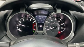 NISSAN JUKE 1.6 [112] Tekna 5dr CVT ++ BOSE / NAV / CAMERA / LEATHER ++