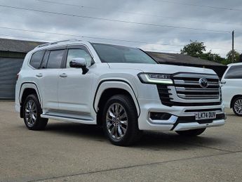 Toyota Land Cruiser LC300 ZX V6 3.5cc Petrol DELIVERY MILEAGE ONLY 