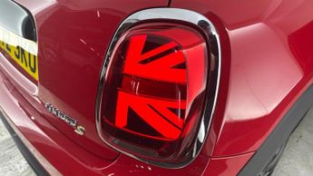 MINI ELECTRIC HATCH Cooper SE 32.6kWh Level 2 Hatchback 3dr Electric Auto (184 ps)