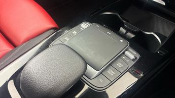 MERCEDES-BENZ CLA 1.3 CLA250e 15.6kWh AMG Line (Premium Plus) Shooting Brake 5dr P