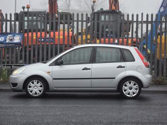 FORD FIESTA 1.6 Style 5dr Auto