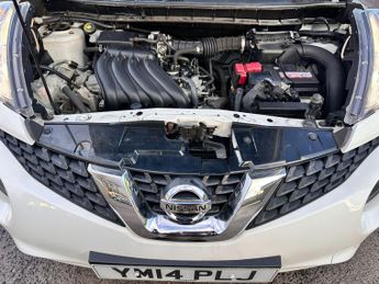 NISSAN JUKE 1.6 Acenta Premium 5dr Xtronic