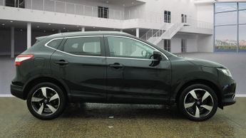 Nissan Qashqai 1.5 dCi N-Tec+ 5dr ++ PANROOF / NAV / 20 TAX / ULEZ ++