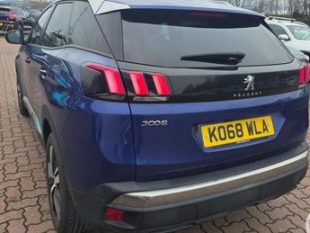 PEUGEOT 3008 1.5 BlueHDi Allure 5dr EAT8 ++ NAV / CAMERA / HALF LEATHER / ULE