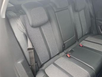 PEUGEOT 3008 1.5 BlueHDi Allure 5dr EAT8 ++ NAV / CAMERA / HALF LEATHER / ULE