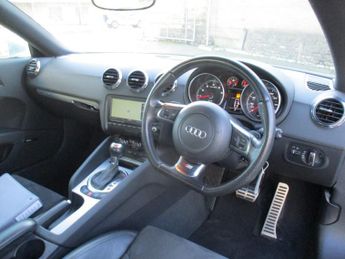 AUDI TT 2.0T FSI Quattro S Line 2dr S Tronic