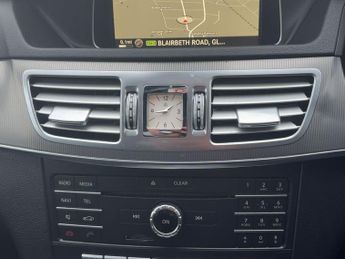 MERCEDES-BENZ E CLASS E220 BlueTEC AMG Night Edition 4dr 7G-Tronic