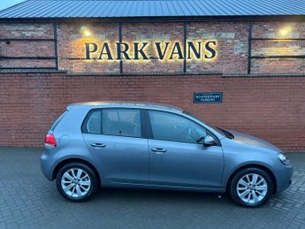 VOLKSWAGEN GOLF 2.0 TDi 140 SE 5dr DSG